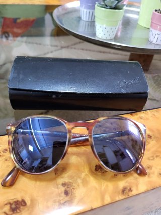 OPORTUNIDAD Gafas de sol PERSOL Originales en 50€
