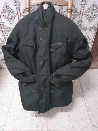 Chaqueta de motorista BERING negra