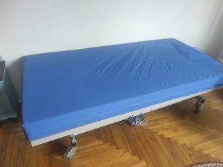 Cama articulada eléctrica hospital colchón nuevo.