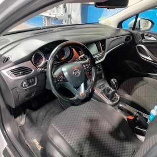 Opel Astra 2016
