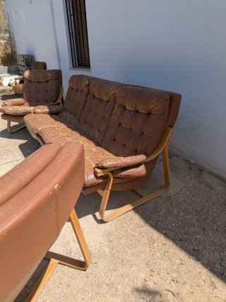 Sofá y 2 sillones vintage escandinavo