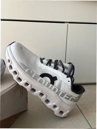 Zapatillas On Cloudmonster Blancas Talla 43