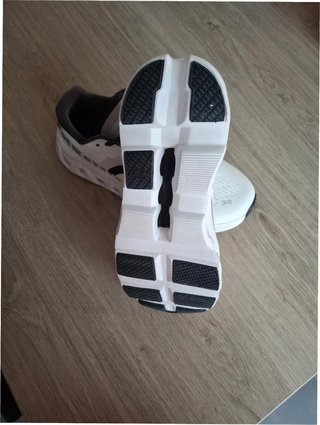 Zapatillas On Cloudmonster Blancas Talla 44