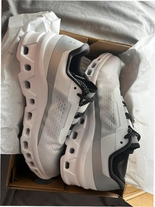Zapatillas On Cloudmonster Talla 45 Blancas