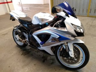 Suzuki GSXR600 K8 Moto Deportiva