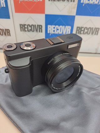 Cámara digital 4K 64MP WiFi con pantalla abatible y zoom 16X