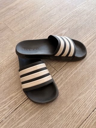 Ciabatte Adidas per bambini nere e bianche