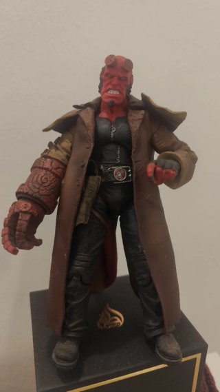 Figura Hellboy Coleccionista