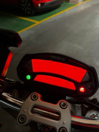 Ducati Monster 696 Negra
