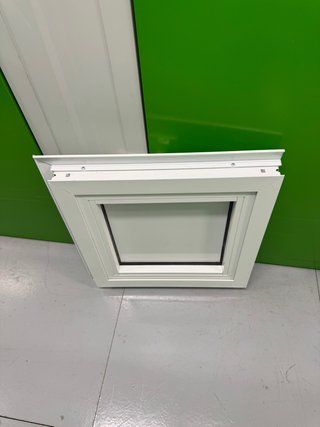 Ventana abatible aluminio 470x470mm
