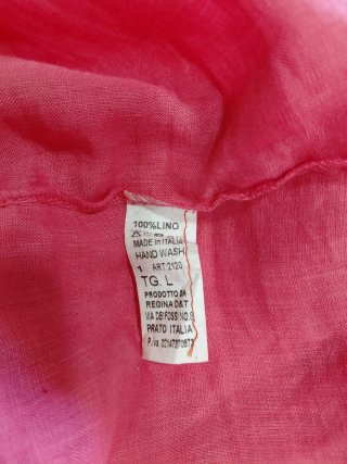 Vestido de verano rosa con cuello plateado . Lino.
