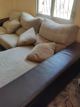 Sofá chaise longue beige
