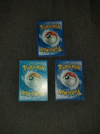 Pack 3 Cromos Mew Pokémon VMAX y V