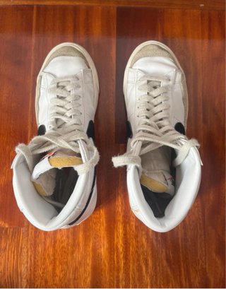 Nike Blazer Mid '77 Blancas Talla 40