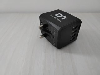 Adattatore Universale Multipresa USB e USB-C