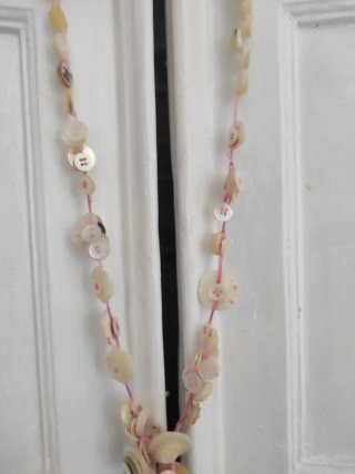 Collana madreperla beige e rosa