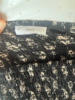 Falda Mango Estampada Flores Talla XS