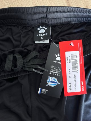 Pantalón corto oficial del Deportivo Alavés