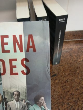 Estuche Episodios de una Guerra Interminable