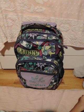 Mochila con ruedas divertida