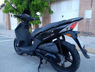 Kymco Agility 125cc pegatina C pocos klm