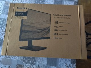 Caja Philips S Line 24 LCD monitor