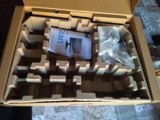 Caja Philips S Line 24 LCD monitor