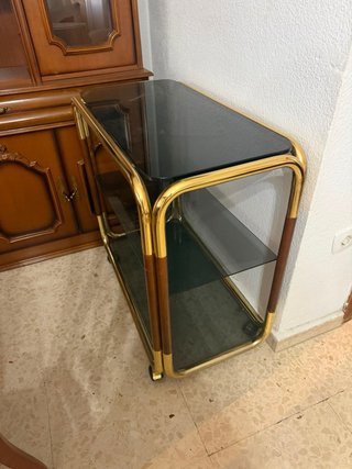 Carrito auxiliar cristal y metal dorado