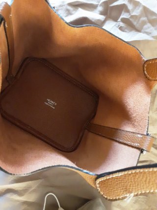Bolso de piel marrón Pikotin