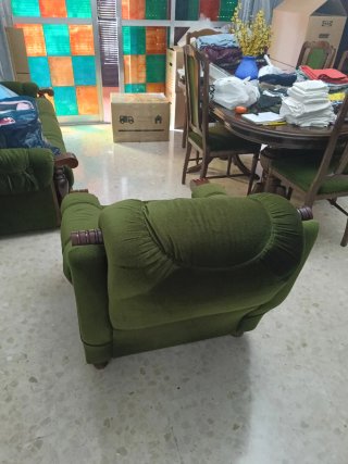 Butaca sillón de madera y tela