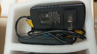 Proyector LED pequeño compacto