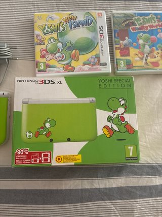Nintendo 3DS XL Yoshi + Juegos