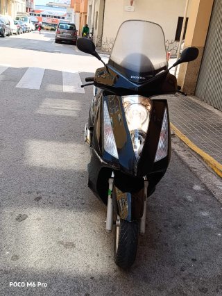 Honda Panteón 150 Scooter