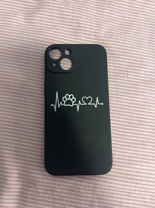 Funda iPhone Negra con Huella y Corazón