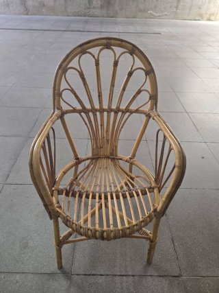 Silla infantil de ratán