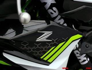 KAWASAKI Z 900