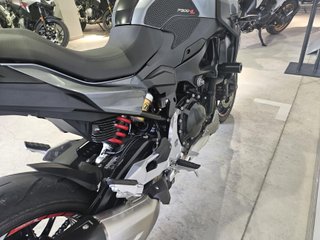 BMW F 900 R