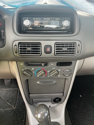 Toyota Corolla 1998