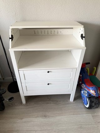 Cambiador/ cómoda IKEA SUNDVIK