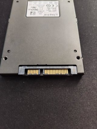 Disco Duro SSD Kingston 960 GB
