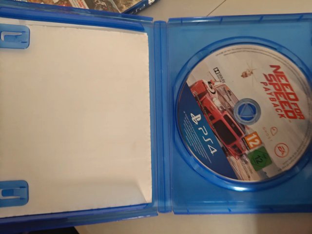 Pacchetto giochi di guida PS4