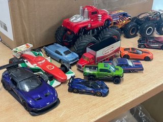 Lote Juguetes Coches y Camiones