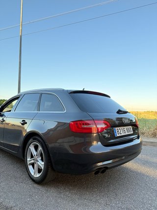 Audi A4 S LINE, LIBRO DE MANTENIMIENTO COMPLETO!!