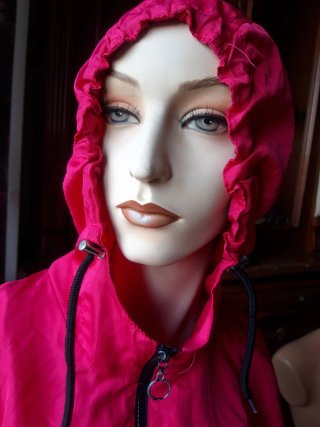 Parka rosa con capucha Talla M