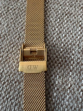 Reloj Daniel Wellington Petite Evergold Dorado