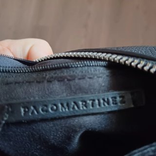 Bolso negro bandolera