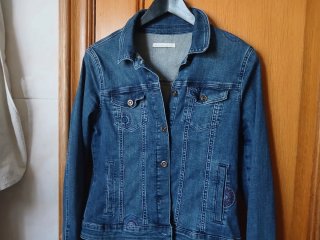 Cazadora vaquera Armando Thiery Talla 40