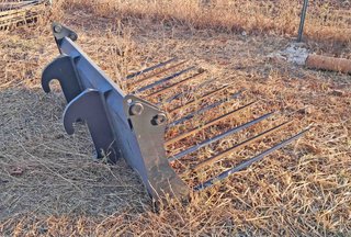 Telescópica agrícola New Holland 190 LM 5.25.