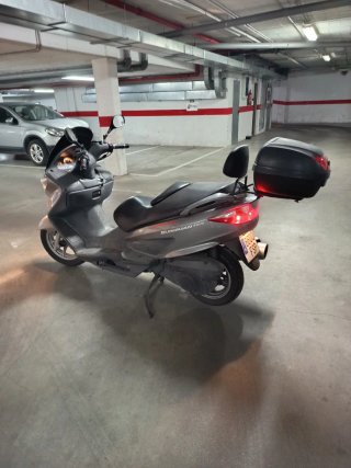 Suzuki 125