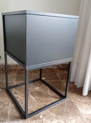 2 Mesitas Noche Ikea VIKHAMMER Negra